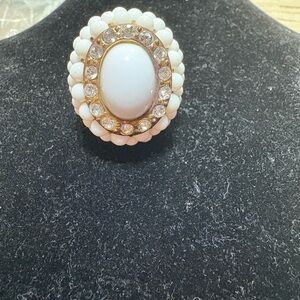 Elegant White and Gold Women's Ring